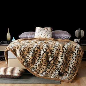 璀璨奢華：金錢豹紋絲絨毯子，讓您的家居生活更加時尚舒適